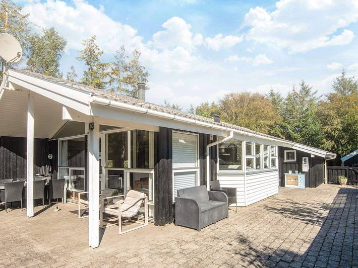 Ferienhaus für 8 Personen, mit Sauna in Blavand
