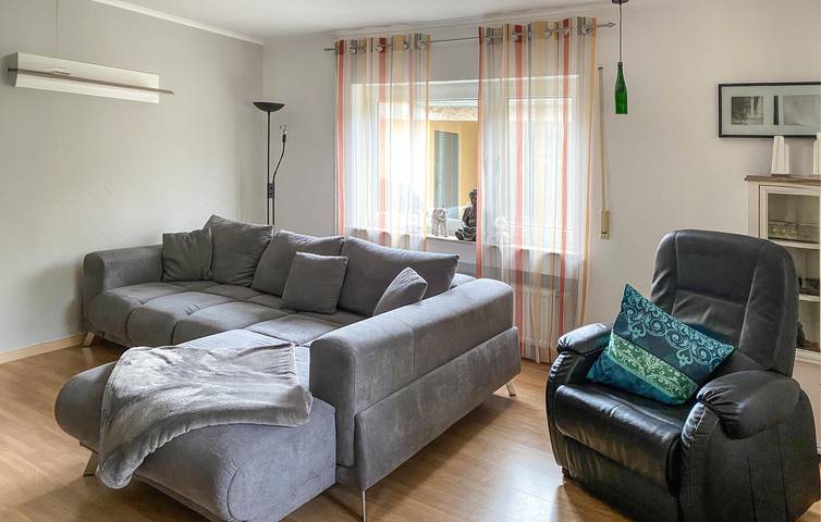 Ferienwohnung für 4 Personen, mit Terrasse und Garten in der Südeifel - 2