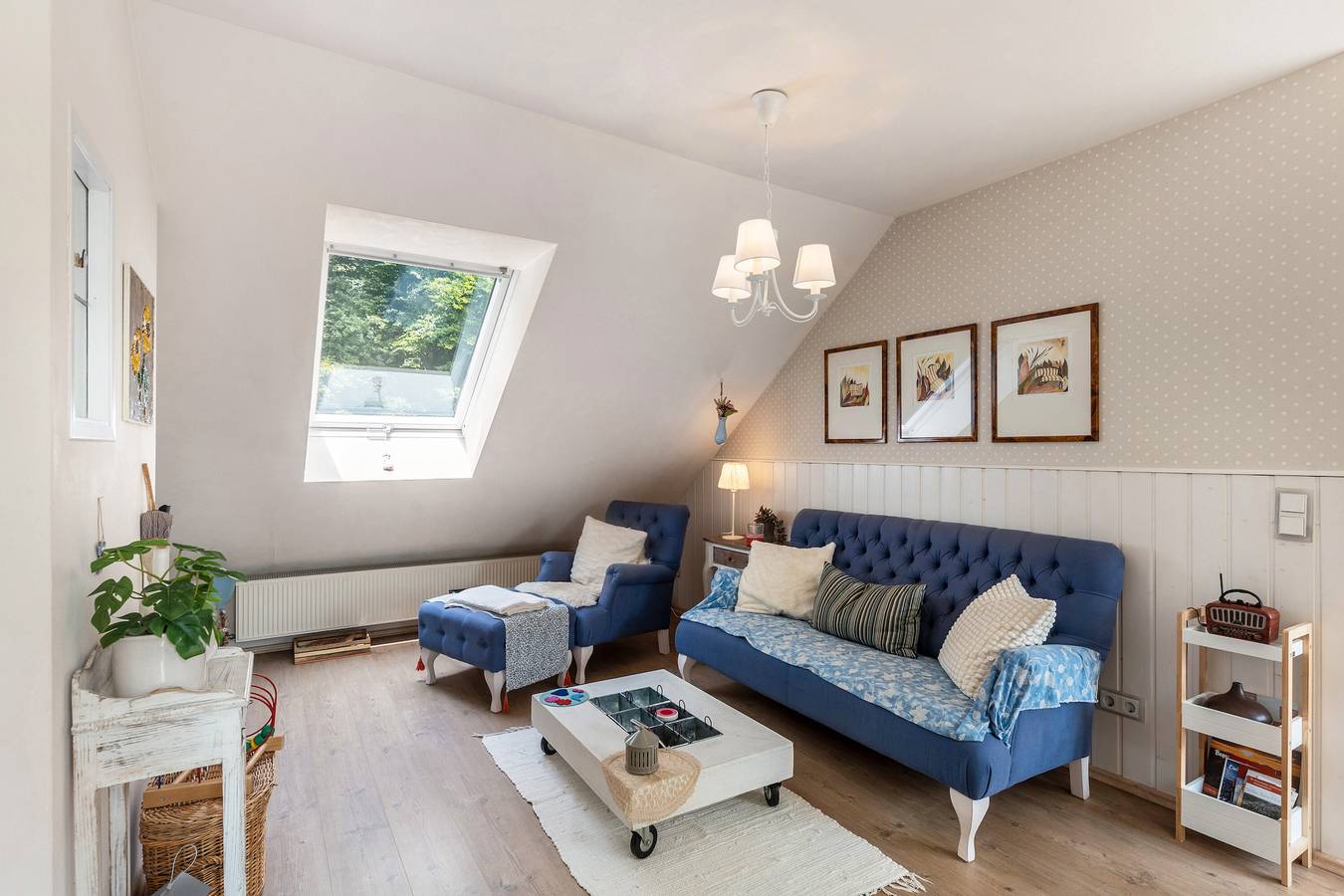 Appartement entier, Appartement 'Ferienwohnung Am Jakobsweg' avec jardin partagé et Wi-Fi in Schmallenberg, Arrondissement du Haut-Sauerland