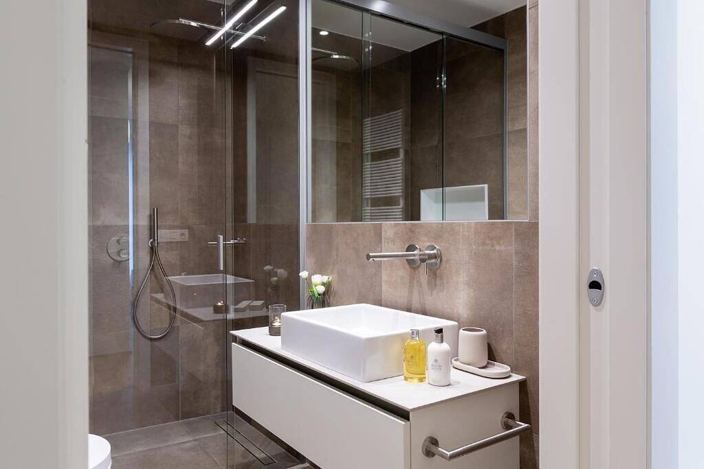 Ganze Wohnung, Premier Two-Bedroom Apartment in Luxemburg (Stadt), Luxemburg