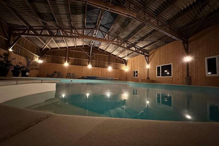 Location de vacances pour 10 personnes, avec Terrasse et Jardin à Longraye