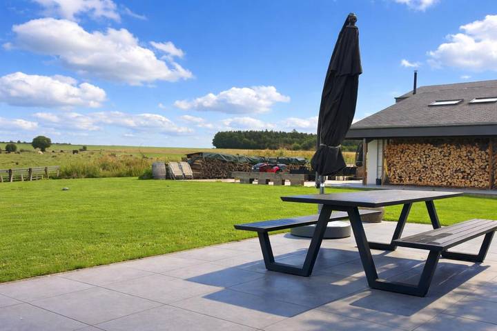 Location de vacances pour 8 personnes, avec piscine ainsi que jardin et vue à Bastogne - 4