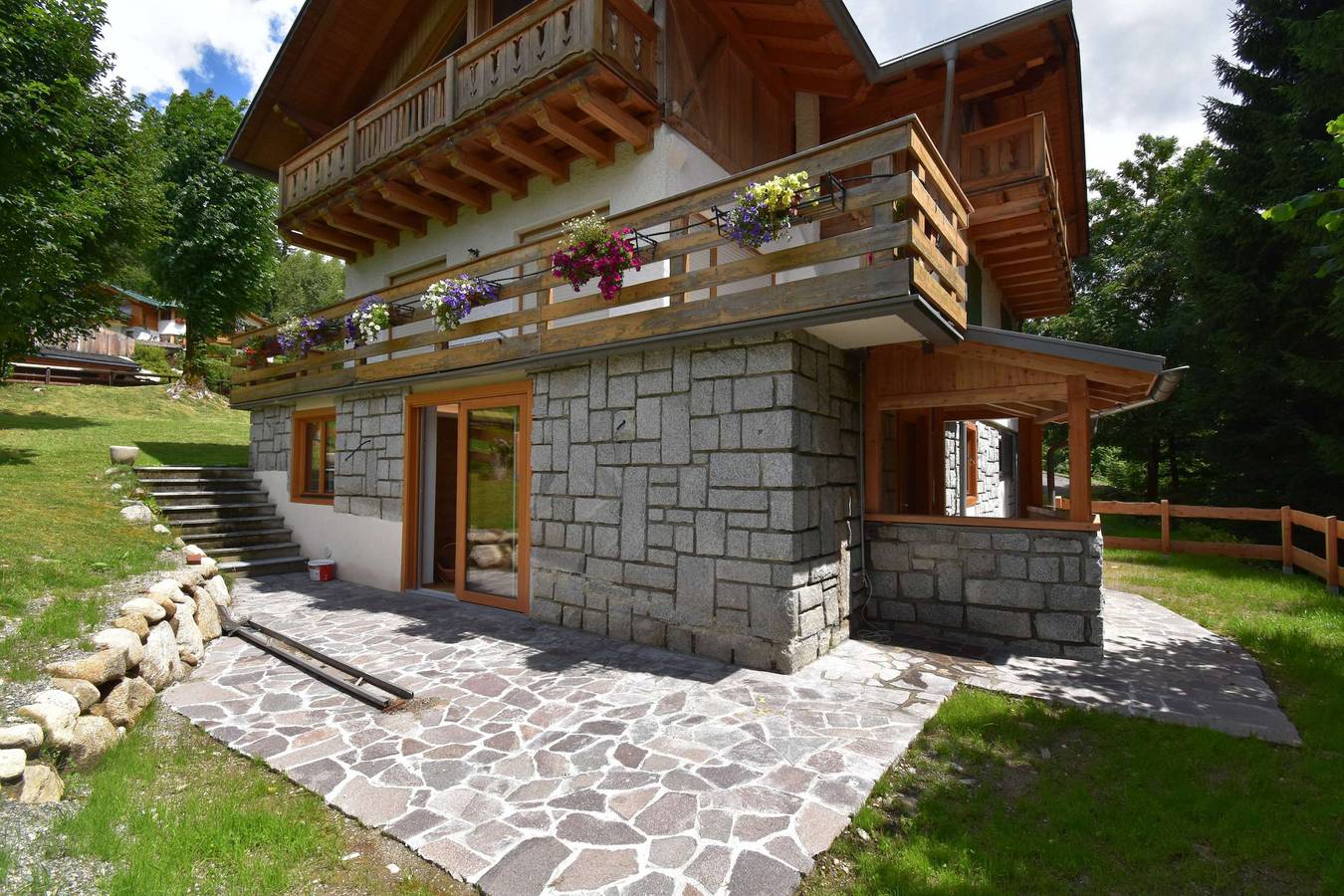 Ganze Wohnung, Villa Brenta Apartment Mhd in Sant'Antonio di Mavignola, Adamello-Presanella-Alpen