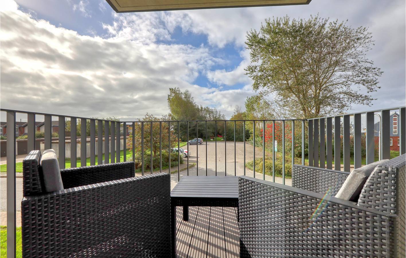 Ganze Ferienwohnung, Beachside Retreat: 2km to Fuhlehörn in Nordstrand (Gemeinde), Nordseeküste