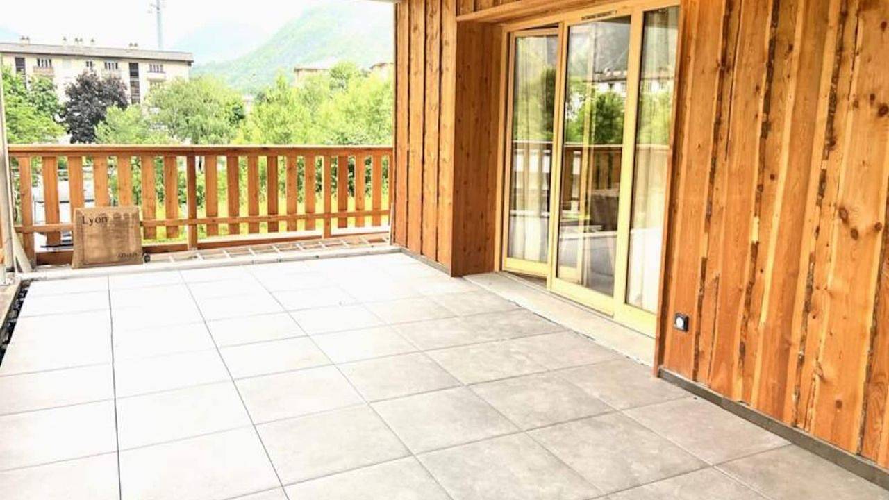 Entire holiday apartment, Ferienwohnung für 6 Personen (65 m²) in Saint-Jean-de-Maurienne in Saint-Jean-de-Maurienne, Saint-Jean-de-Maurienne region