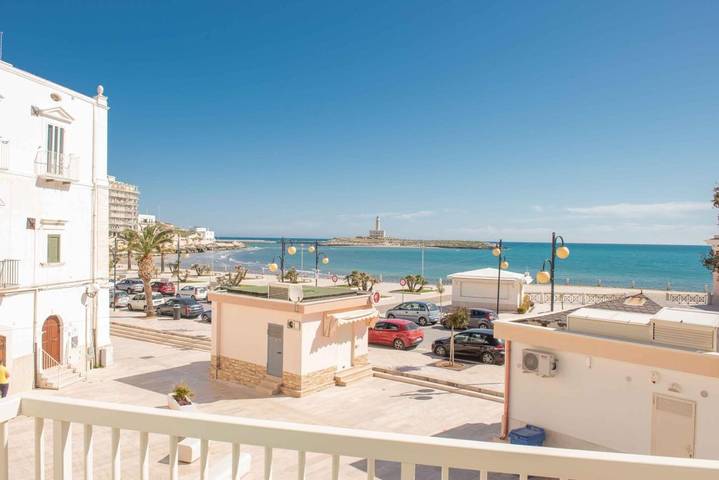 Gîte pour 4 personnes, avec vue et balcon à Vieste - 3