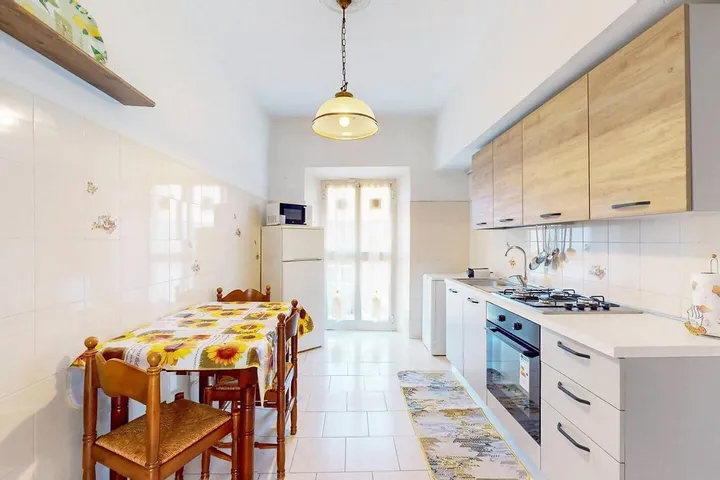 Appartamento vacanze per 3 persone, con balcone e panorama - 1