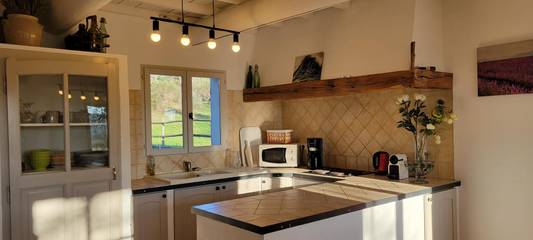 Cottage for 6 People in Saint-Pantaléon-les-Vignes, Nyons region, Photo 2