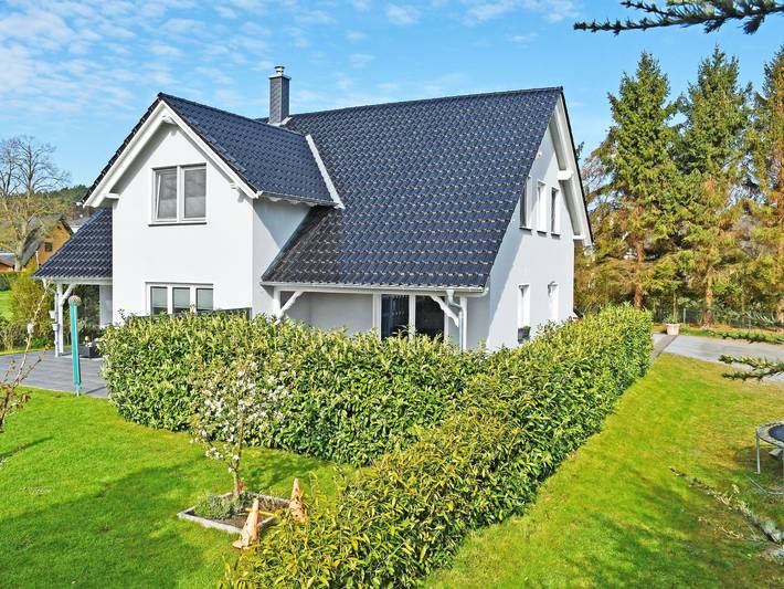 Ferienwohnung für 4 Personen, mit Garten und Terrasse in Sellin - 2