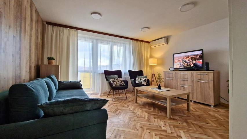 Apartament wakacyjny dla 6 osób, z balkon w Przemyśl