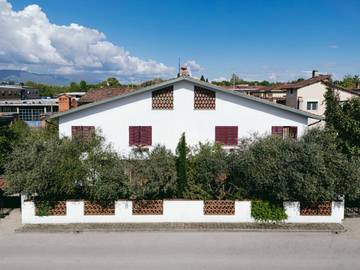 Maison d’hôte pour 2 personnes, avec vue et jardin, animaux acceptés à Lucca