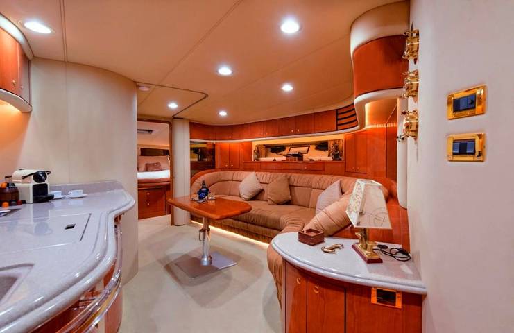 Bateau pour 5 personnes, avec vue et terrasse à Gibraltar - 3