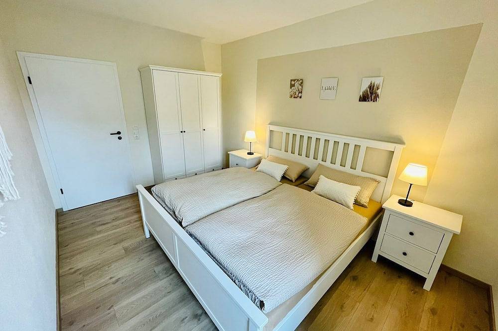 Ganze Wohnung, Ferienwohnung 160qm für 9 Personen mit 2 Bädern in Merkendorf, Romantische Straße