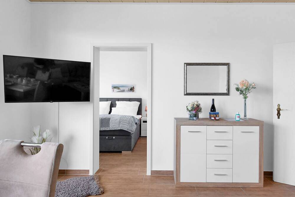Ganze Wohnung, Seeschwalbe by Interhome in Warwerort, Dithmarschen