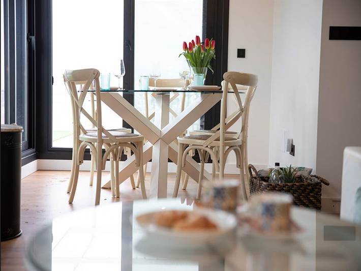 Location de vacances pour 10 personnes, avec piscine et jardin, animaux acceptés à Sanxenxo - 4