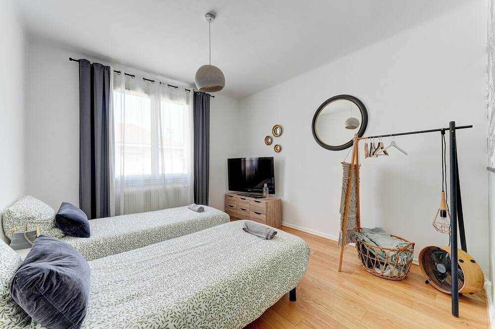 Ganze Wohnung, ⭐️ 60m2 in der Nähe von Eurexpo, Groupama-Stadion, Hfme ⭐️ in Bron, Rhône