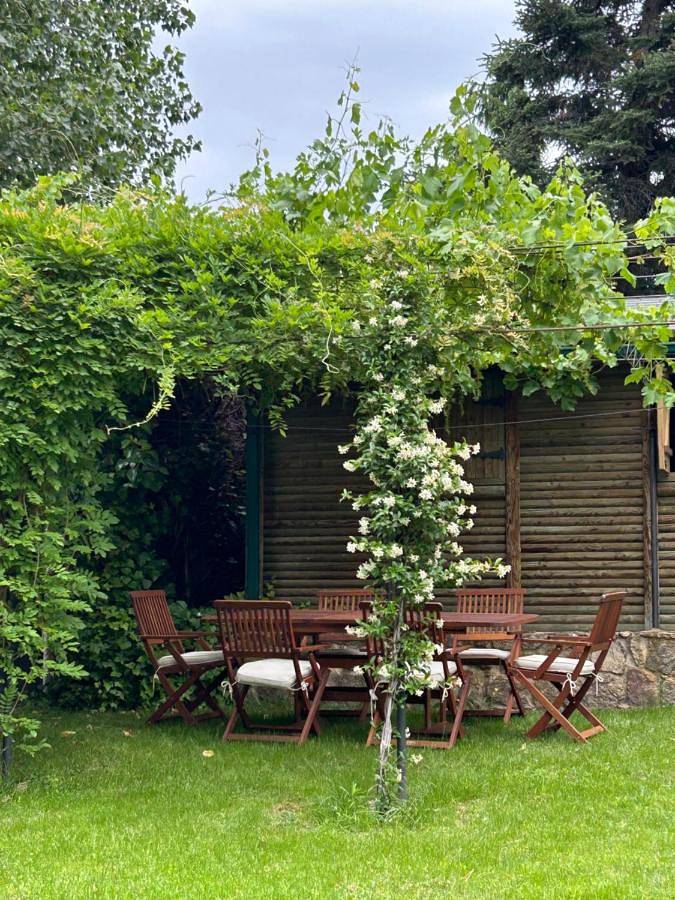 Villa Aurelia - Casa de campo con jardín y piscina entre Madrid y Segovia in Ortigosa del Monte, Provincia de Segovia