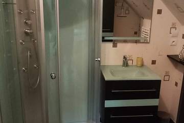 Location De Vacances pour 3 Personnes dans La Celle-Condé, Saint-Amand-Montrond, Photo 3