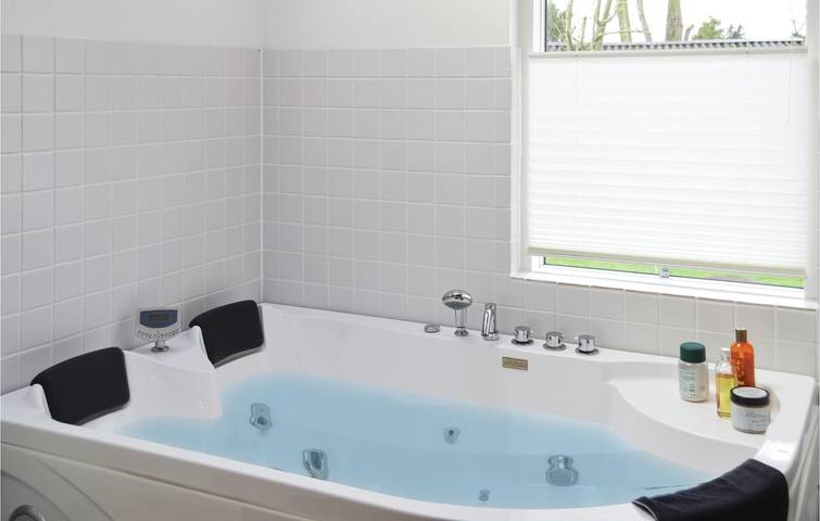 Ferienhaus für 6 Personen, mit Garten und Whirlpool sowie Terrasse und Sauna in As Vig - 3