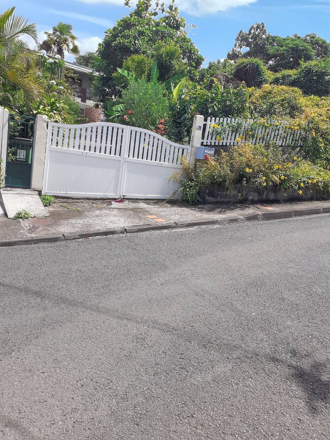 Ganze Wohnung, Gemütliches Apartment in Pointe-Noire 35 m² Meerblick in Pointe-Noire, Guadeloupe