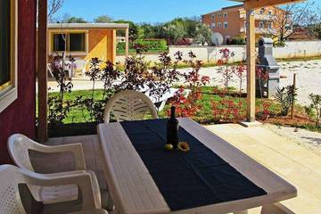 Camping voor 4 Personen in Medulin, Zuidkust Istrië, Afbeelding 3