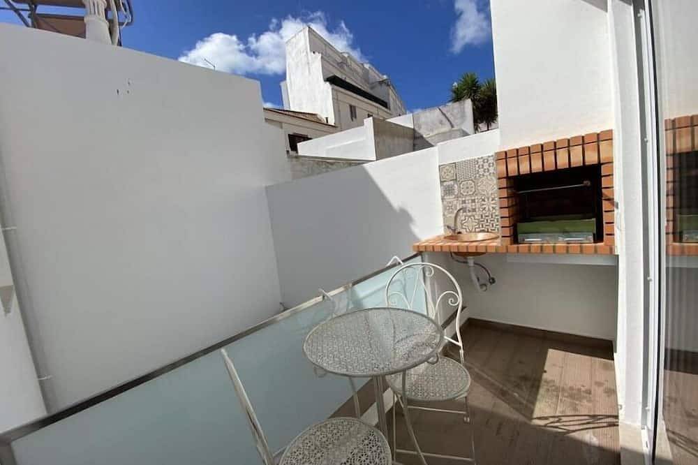 Friendly House in Lagos, Faro Distrikt