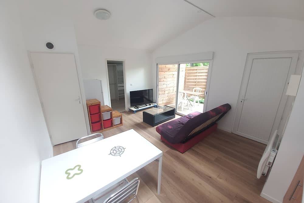 Quiet house with garden in Blagnac, Toulouse region