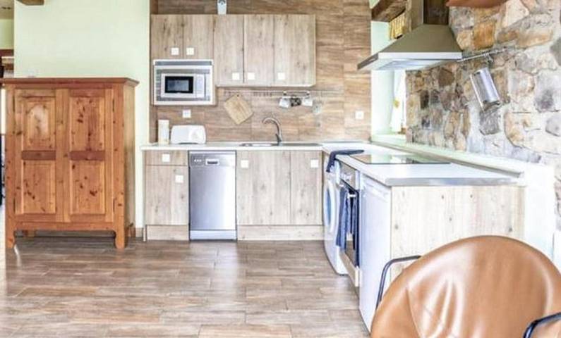 Apartamento entero, Apartamento rural La Tienda de Abajo en Barrio Veguilla. Perfecto para familias y parejas in Soba, Cordillera Cantábrica