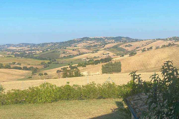 Relais Infinito. B&Bs and rooms with panoramic views in the Marche region in Recanati, Province de Macerata