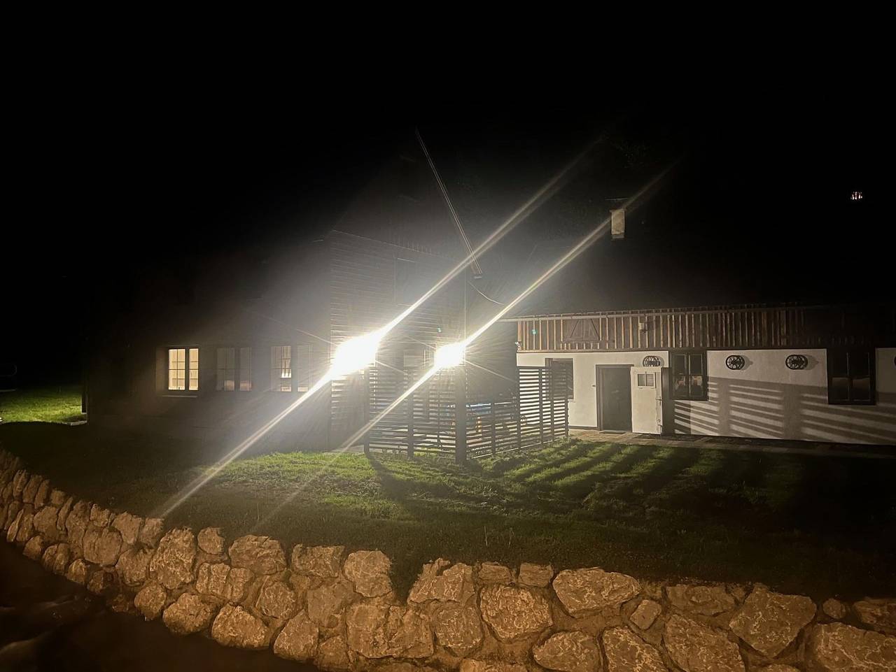 Sacherl am Bacherl - Ferienhaus, Dusche, Wc, 2 Schlafräume in Rosenau am Hengstpaß, Kirchdorf an der Krems (Bezirk)