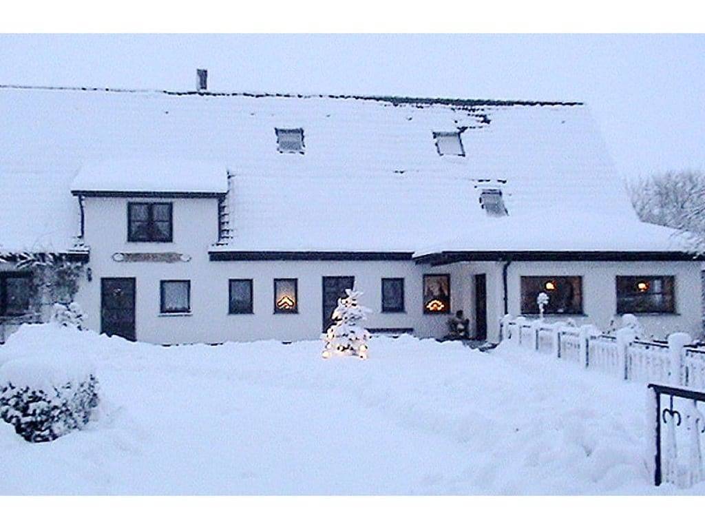 Ferienwohnung mit 2 Schlafzimmer in Thesenvitz, Bergen auf Rügen