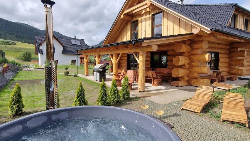 Casa rural para 19 personas, con jacuzzi además de jardín y sauna - 1