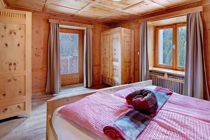 Appartamento intero, Appartamento 'Fragges Spuldra' con vista montagna, balcone e Wi-Fi in Stelvio, Parco Nazionale dello Stelvio