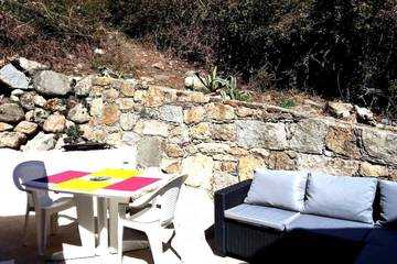 Gîte pour 4 personnes, avec terrasse et jardin à Isolaccio-di-Fiumorbo