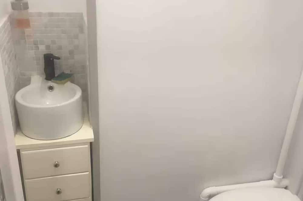 Appartement entier, Studio 19 - Classé 2 étoiles in Dole, Jura