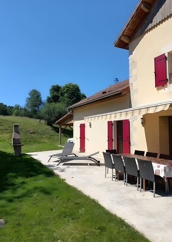 Gîte pour 12 personnes, avec jardin, animaux acceptés dans les Vosges - 2