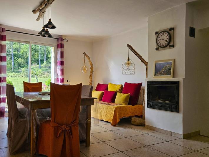 Gîte pour 6 personnes, avec jardin dans Parc naturel régional du Mont-Ventoux - 3