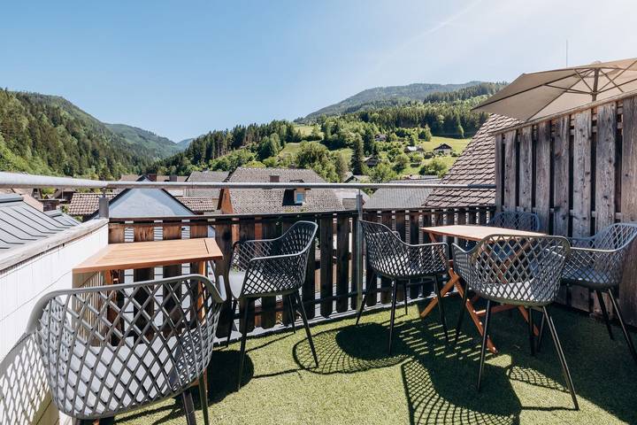 Ferienwohnung für 6 Personen, mit Balkon und Ausblick in Öblarn