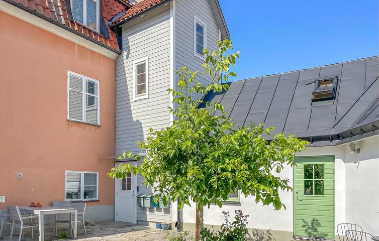 Ferienwohnung für 7 Personen, mit Garten - 1