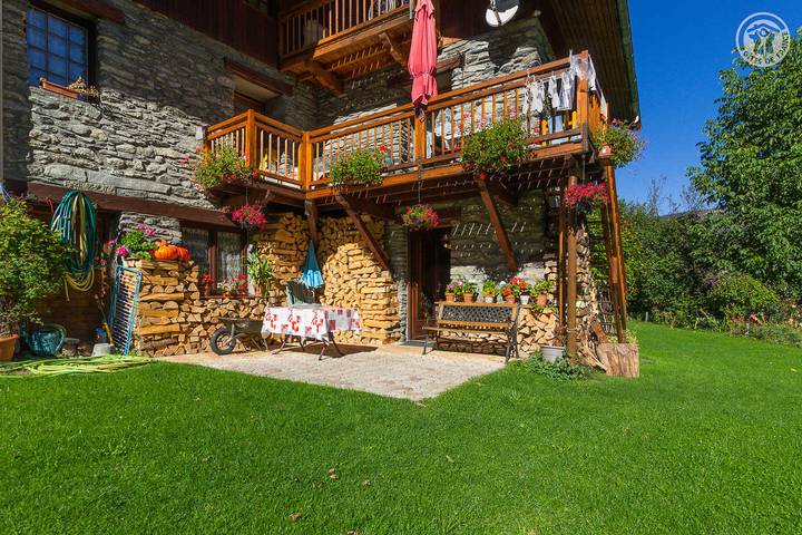 Gîte pour 4 personnes, avec Terrasse et Jardin à La Thuile