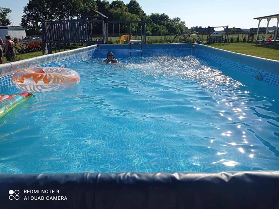 Domki nad morzem, Laba Rusinowo koło Jarosławca, in Rusinowo, Powiat Sławieński