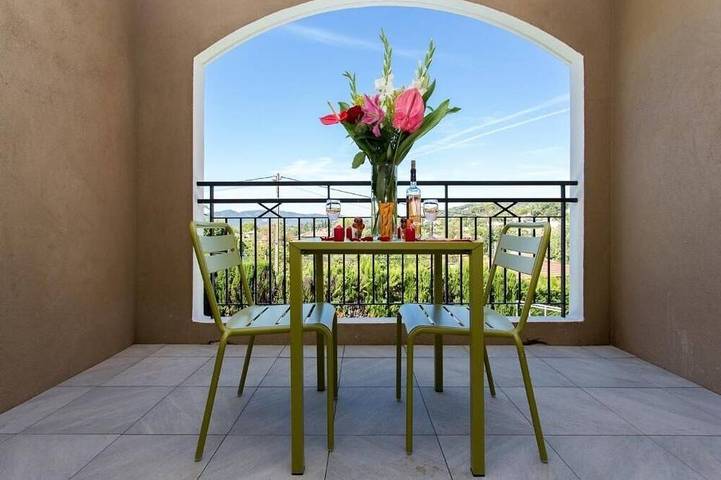 Maison de vacances pour 2 personnes, avec balcon et piscine ainsi que sauna et jardin, animaux acceptés