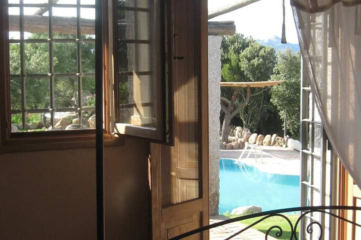 Ferienhaus für 10 Personen, mit Terrasse und Garten in San Pantaleo - 3