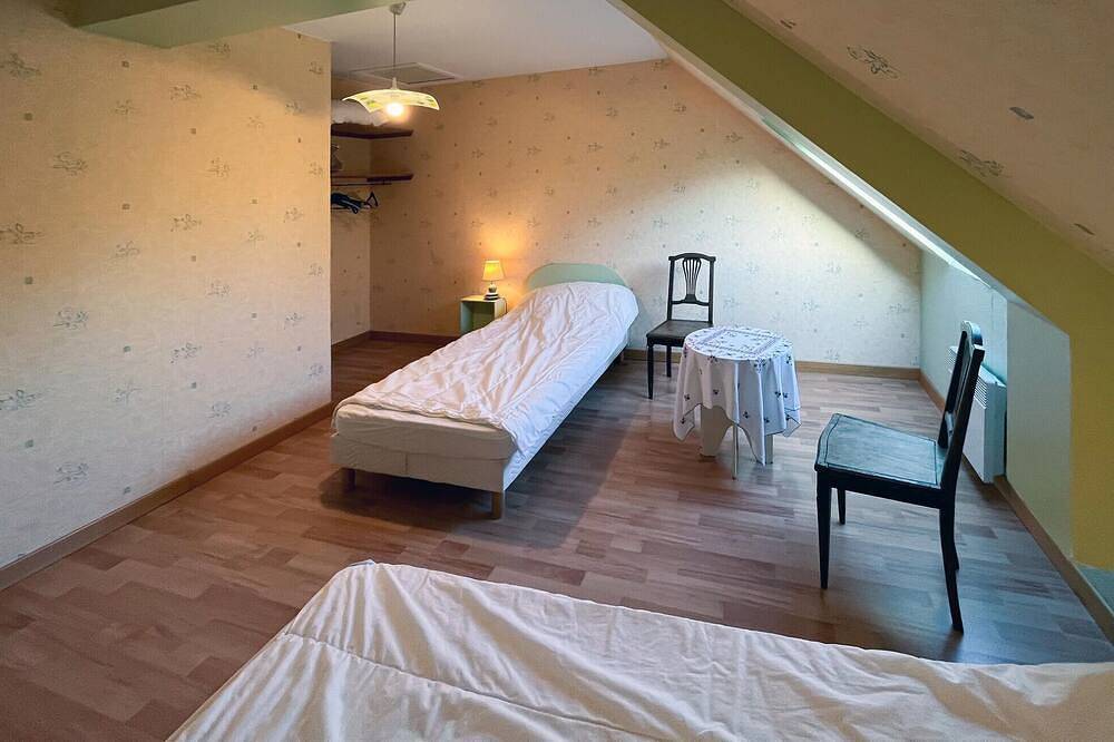 2 bedroom cozy home in Heugueville-sur-Sienne in Heugueville-sur-Sienne, Région de Coutances