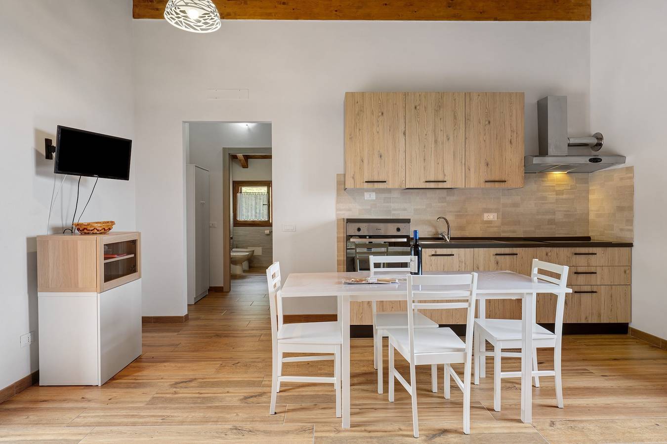 Appartement entier, Appartement "Camera 1" avec vue sur les montagnes, terrasse privée et Wi-Fi in Zignago, Province de La Spezia