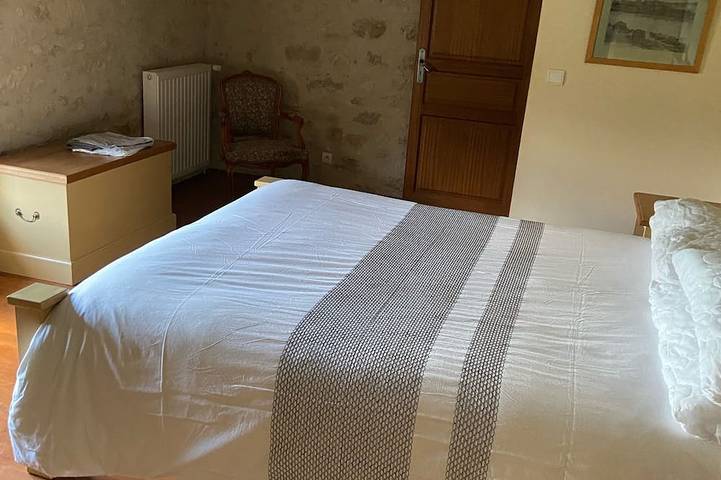 Location de vacances pour 8 personnes, avec jardin et terrasse à Saint-Méard-de-Gurçon - 4