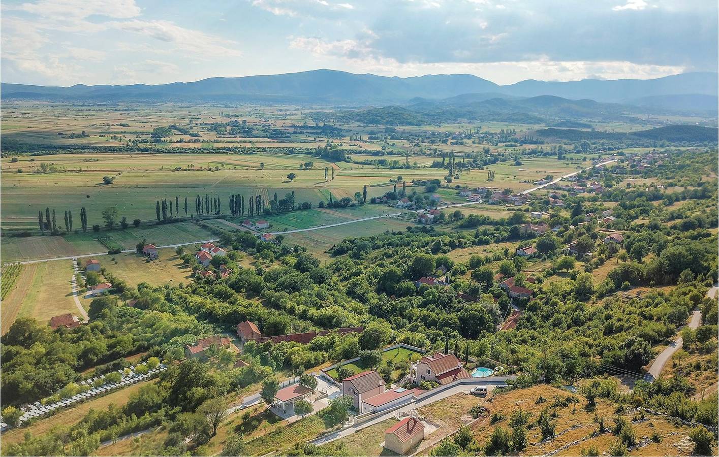 Ferienhaus für 16 Personen mit Terrasse in Sinj, Dalmatinisches Zagora