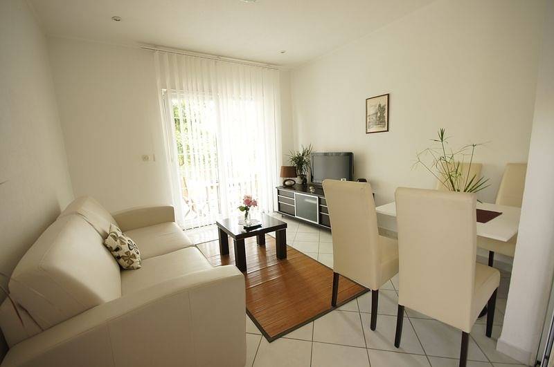 Ganze Wohnung, Ferienwohnung in Viganj mit Meerblick, Terrasse, Klimaanlage, W-Lan (22-1) in Viganj, Peljesac