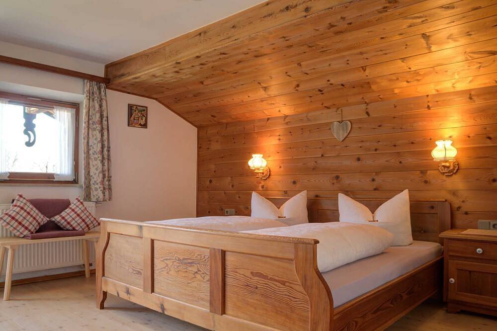 Ferienwohnung Fleischhackerhof, Kreuth-Scharling - Ferienwohnung 1 in Kreuth, Bayerische Alpen