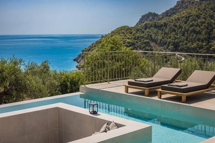 Location de vacances pour 4 personnes, avec piscine ainsi que jardin et vue dans Άσος - 2